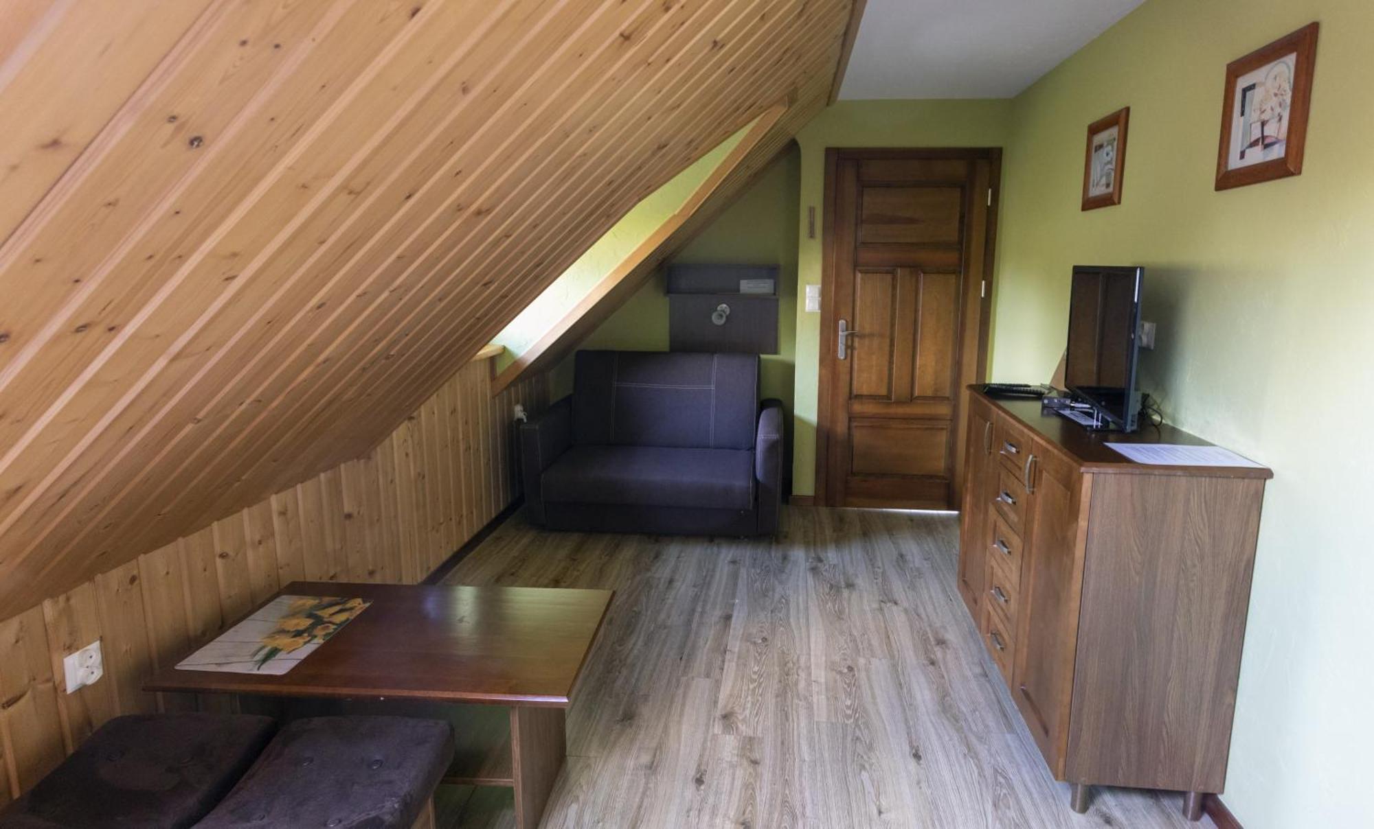 Dom Pod Lipa Villa Jaminy Exterior photo