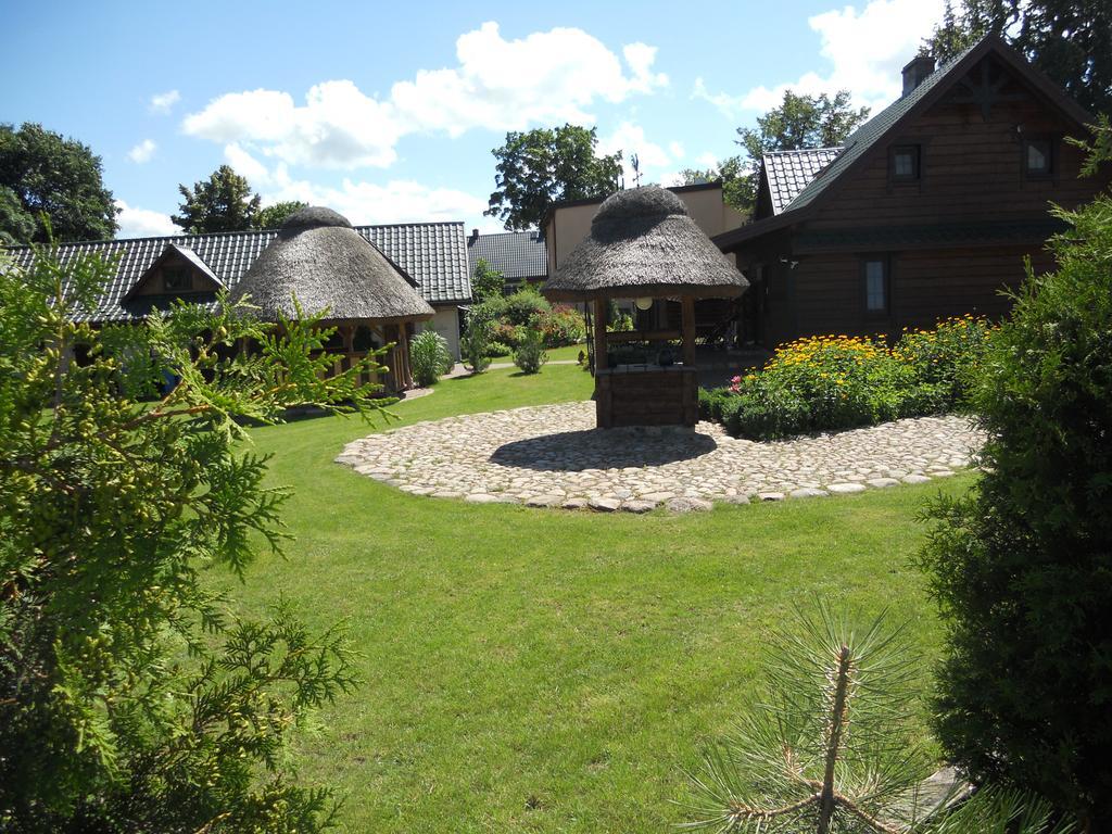 Dom Pod Lipa Villa Jaminy Exterior photo