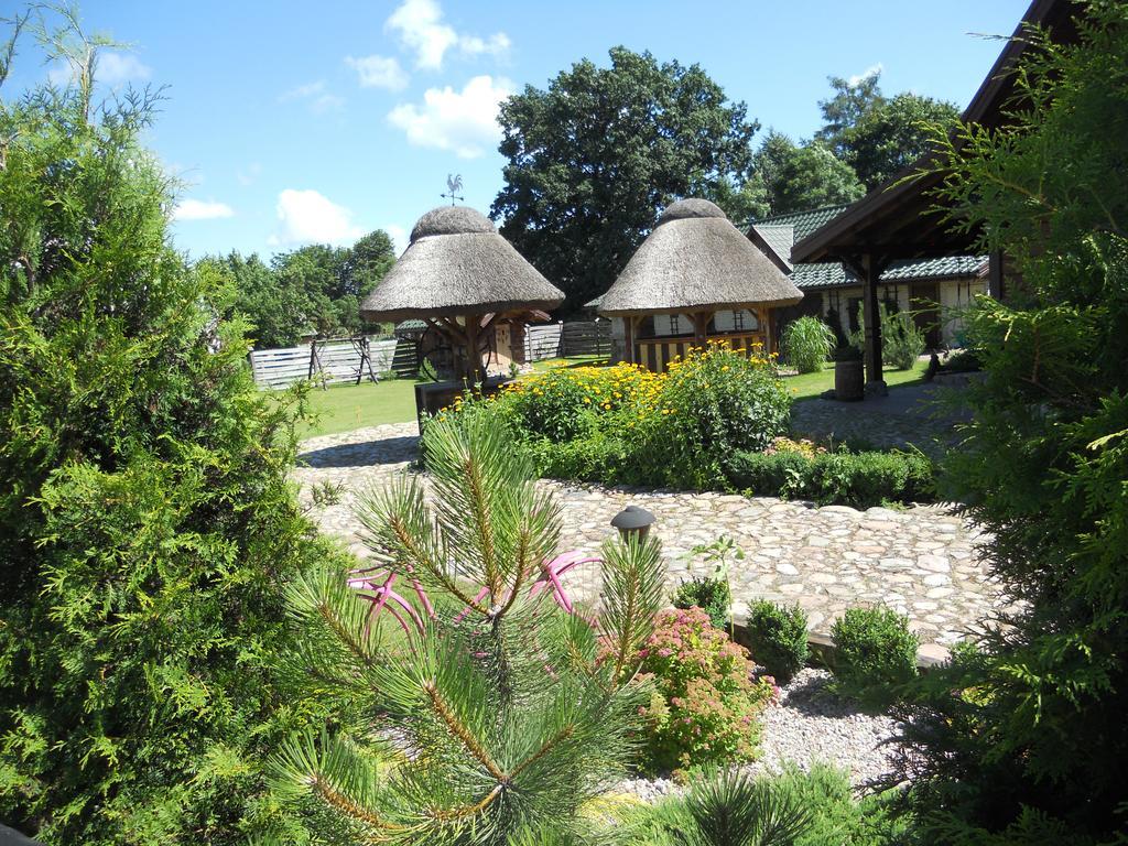 Dom Pod Lipa Villa Jaminy Exterior photo